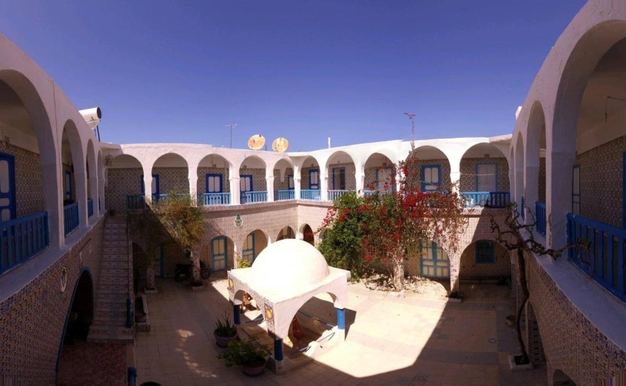 Hotel Sindbad Houmt Souk  Exterior photo